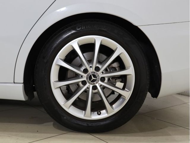 Mercedes Benz A-CLASS 2020-09 19269-29