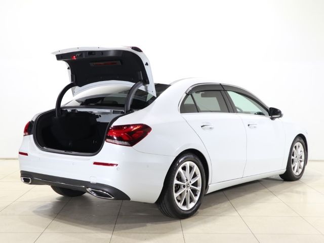 Mercedes Benz A-CLASS 2020-09 19269-8