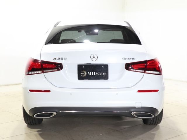 Mercedes Benz A-CLASS 2020-09 19269-2