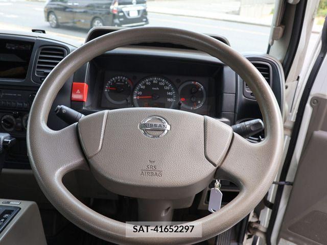 Nissan ATLAS 2008-04 260797-15