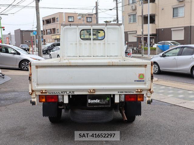 Nissan ATLAS 2008-04 260797-6