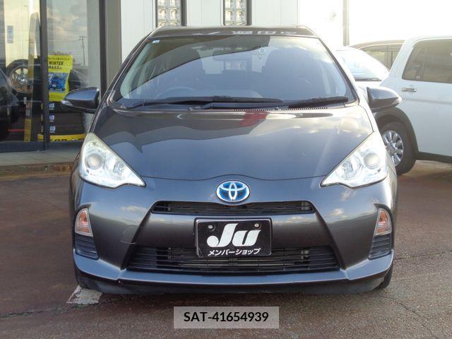 Toyota AQUA 2012-12 202426-3