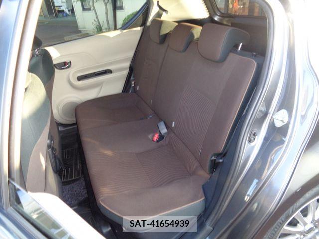 Toyota AQUA 2012-12 202426-11
