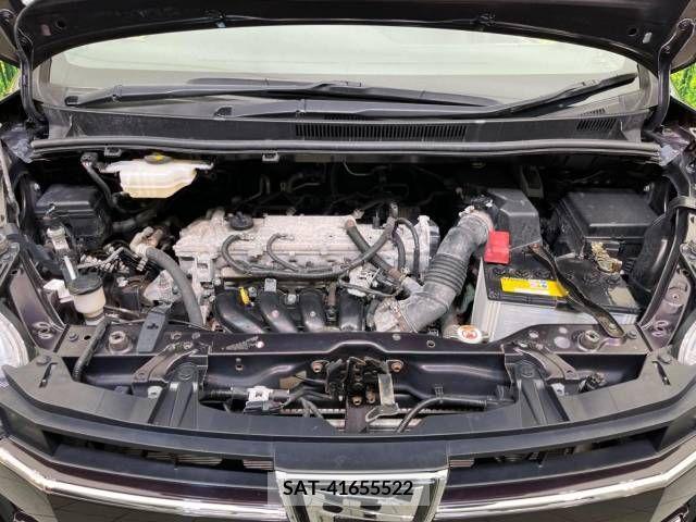 Toyota NOAH 2018-07 219962-19
