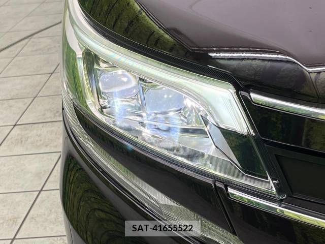Toyota NOAH 2018-07 219962-15