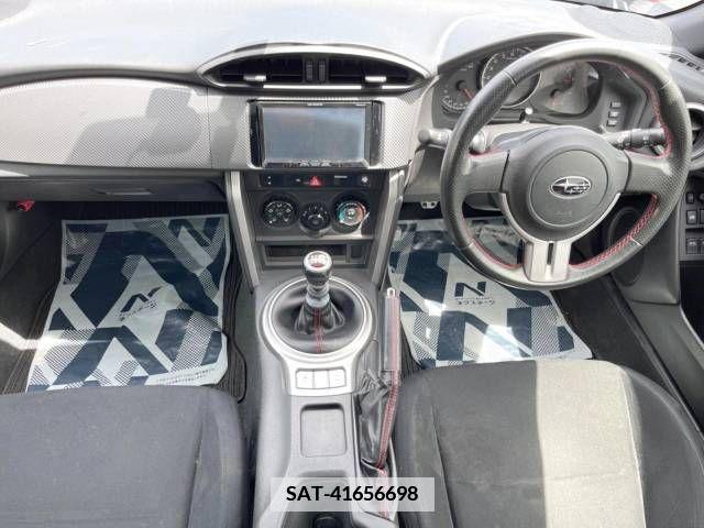 Subaru BRZ 2012-04 382950-1