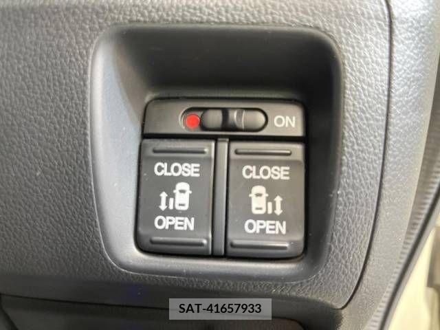 Honda N BOX CUSTOM 2014-11 379325-5