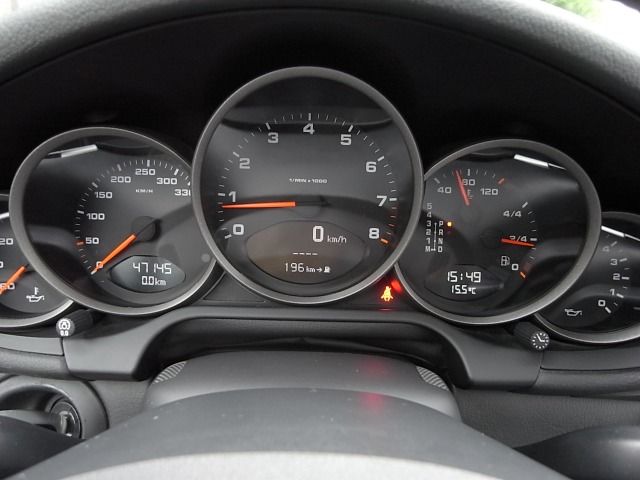 Porsche 911 2005-04 28527-6