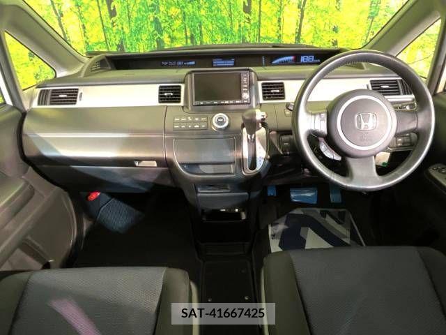 Honda e 2008-03 375711-1