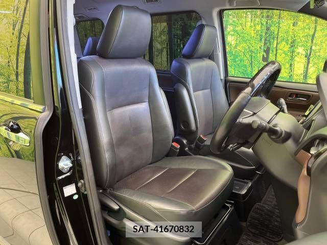 Toyota ESQUIRE 2015-06 322756-8