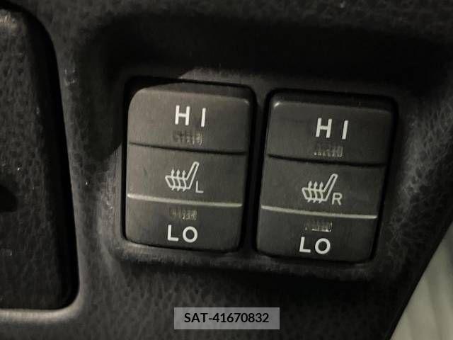 Toyota ESQUIRE 2015-06 322756-7