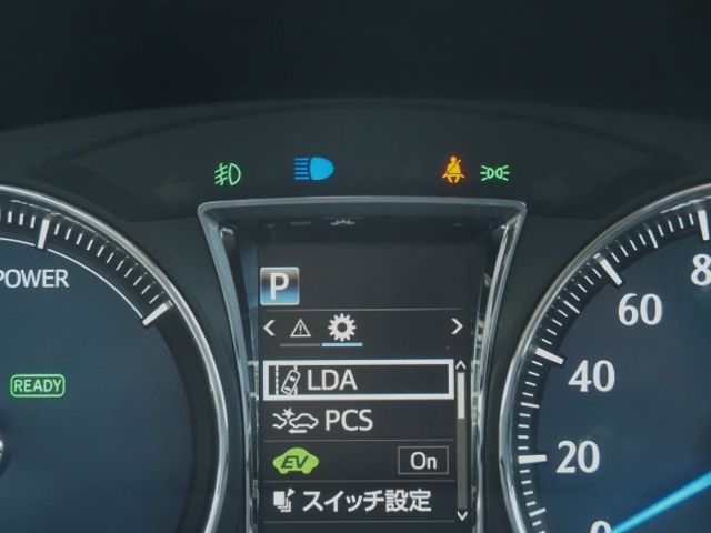 Toyota CROWN SEDAN 2017-11 194273-20