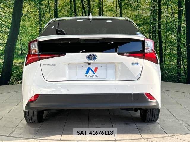 Toyota PRIUS 2021-02 282067-15