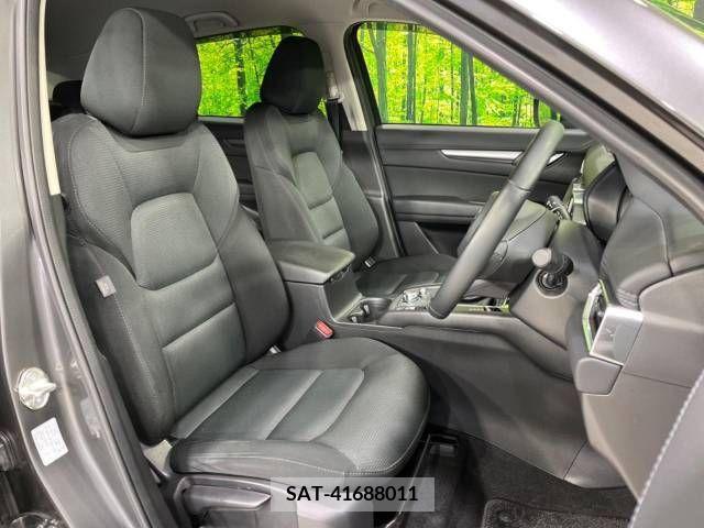 Mazda CX-5 2018-09 266000-8