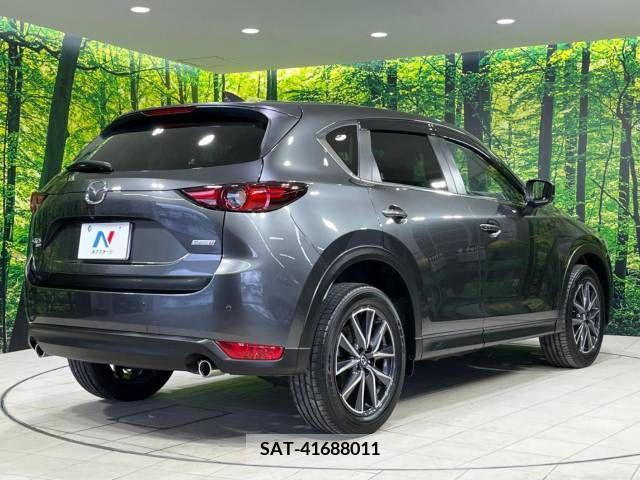 Mazda CX-5 2018-09 266000-16
