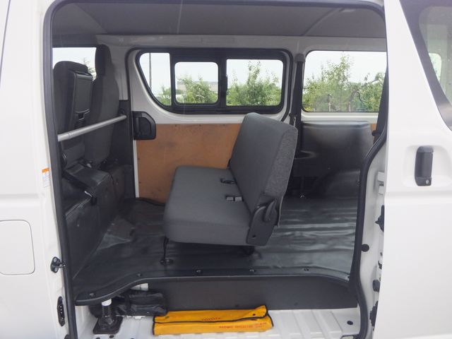 Toyota HIACE VAN 2019-03 7821-16