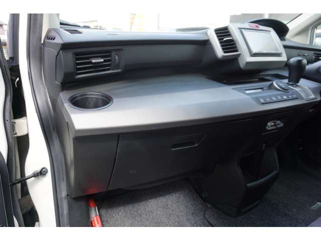 Honda FREED 2010-01 454-14
