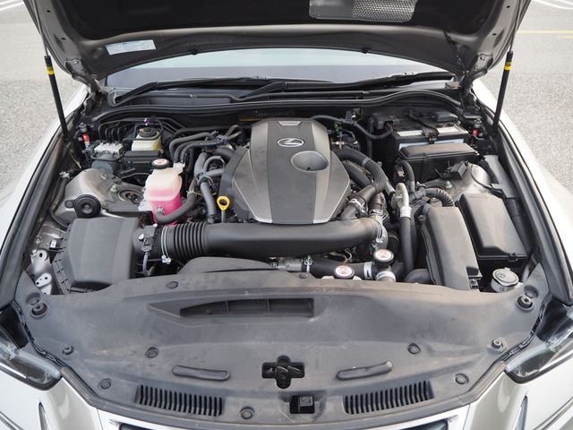 Lexus IS 2016-12 25035-25
