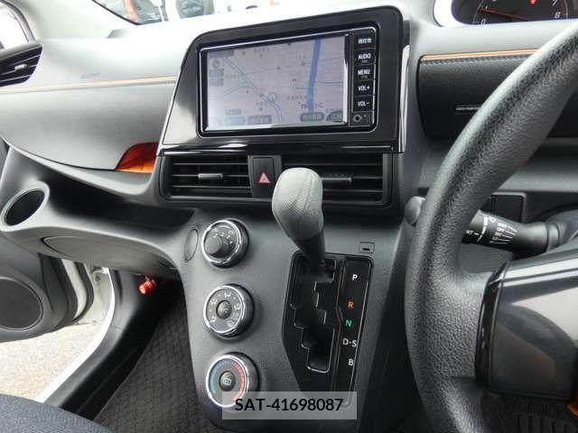 Toyota SIENTA 2017-01 314633-10
