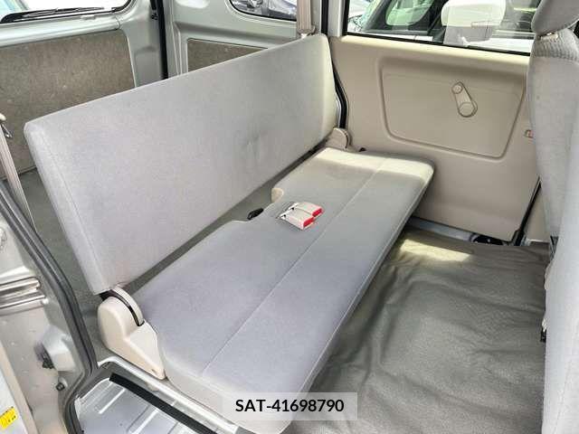 Suzuki EVERY 2014-06 301766-11