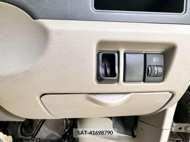 Suzuki EVERY 2014-06 301766-8