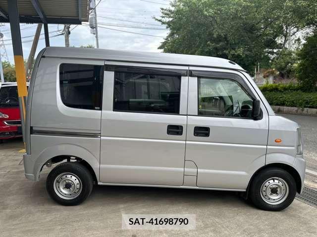 Suzuki EVERY 2014-06 301766-16