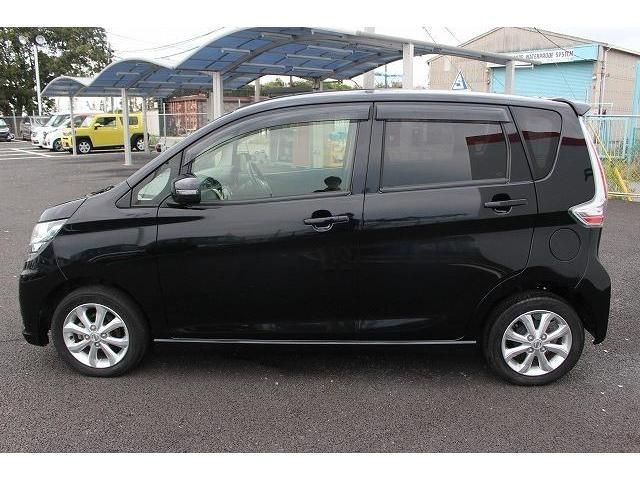 Nissan DAYZ 2017-11 27858-3