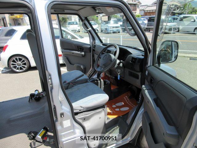 Mitsubishi MINICAB VAN 2010-01 277399-10