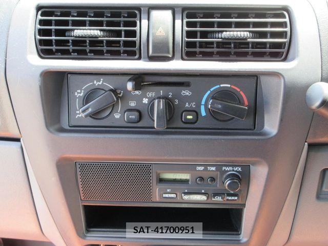 Mitsubishi MINICAB VAN 2010-01 277399-14