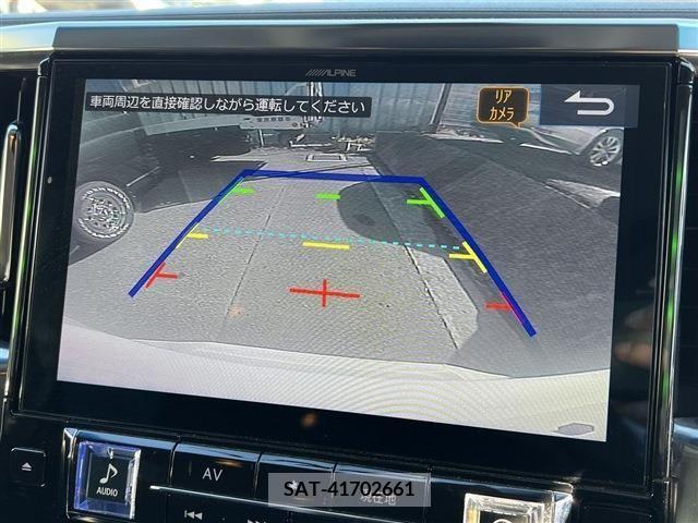 Toyota ALPHARD 2018-10 205780-17