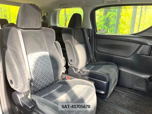 Toyota ALPHARD 2017-05 240077-8