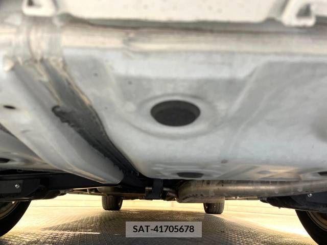 Toyota ALPHARD 2017-05 240077-19