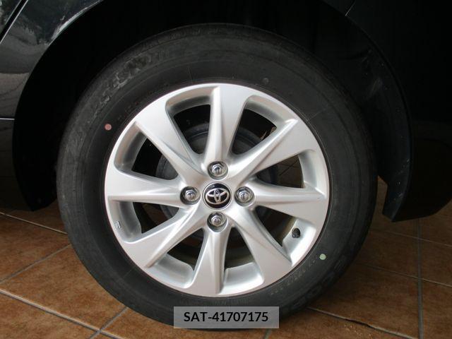 Toyota AQUA 2022-02 341132-7