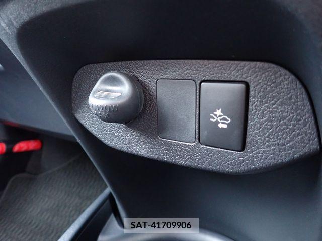 Toyota VITZ 2018-12 206860-9