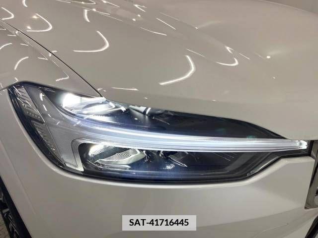 Volvo XC60 2022-06 370271-14