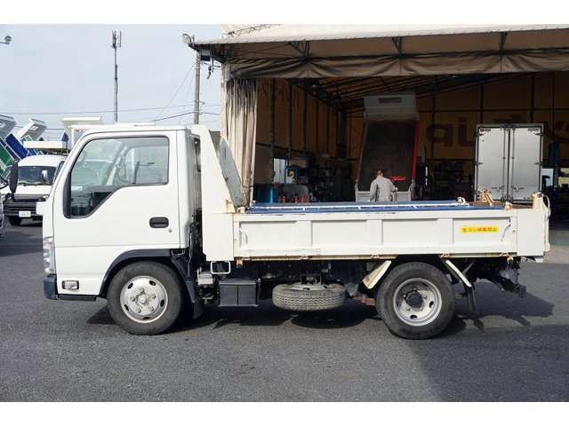 Isuzu ELF TRUCK 2016-08 16118-2