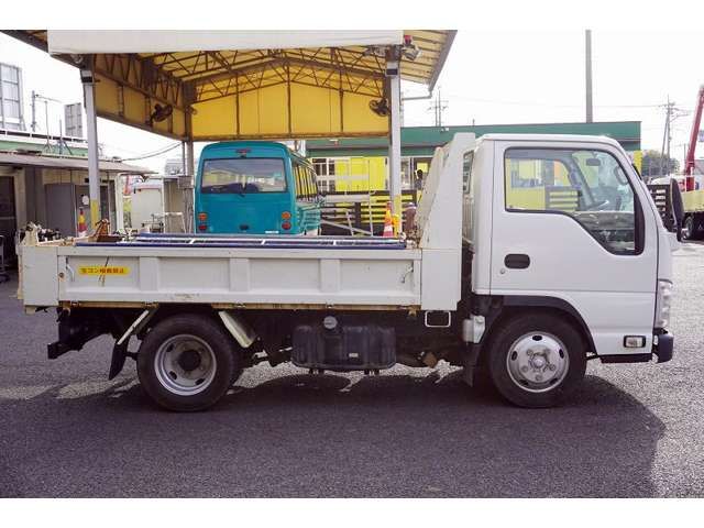 Isuzu ELF TRUCK 2016-08 16118-4