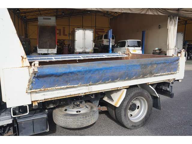 Isuzu ELF TRUCK 2016-08 16118-19