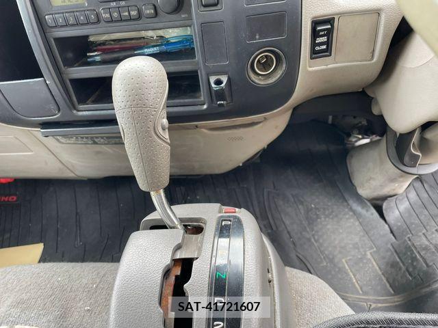 Hino DUTRO 2003-03 256373-1