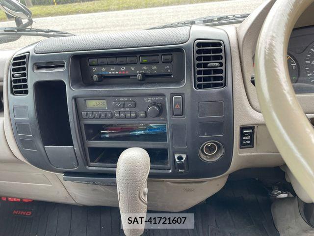 Hino DUTRO 2003-03 256373-14
