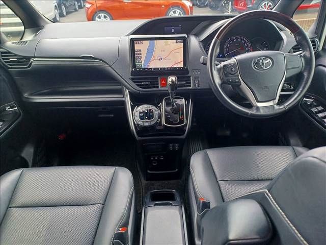 Toyota ESQUIRE 2018-07 19135-1