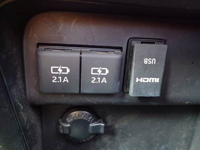Toyota ESQUIRE 2018-07 19135-15