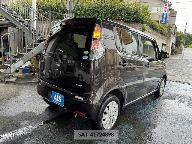 Nissan MOCO 2014-03 354674-5