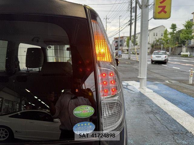 Nissan MOCO 2014-03 354674-25