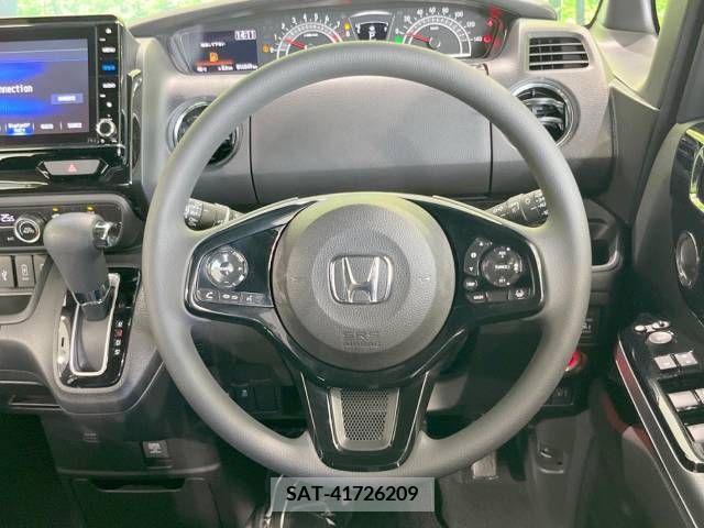 Honda N BOX CUSTOM 2021-10 243408-11