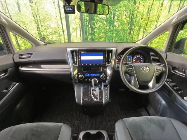 Toyota ALPHARD 2018-11 26434-1