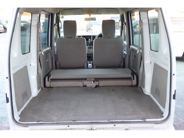 Suzuki EVERY 2012-06 183739-6