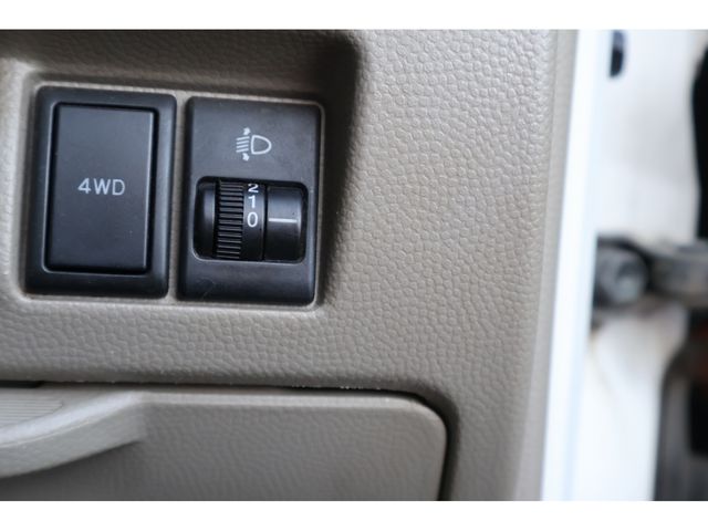 Suzuki EVERY 2012-06 183739-8