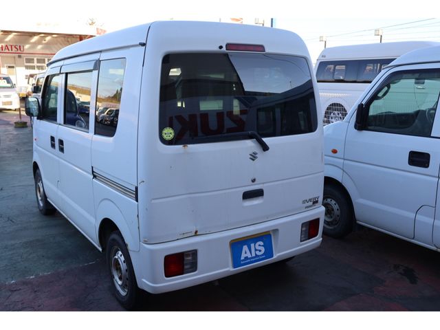 Suzuki EVERY 2012-06 183739-2