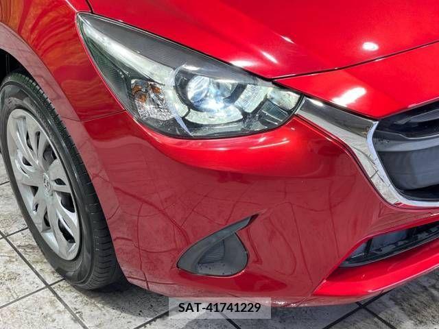 Mazda DEMIO 2015-11 296594-8